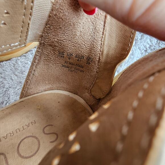 SOUL‎ Naturalizer Women's Fayth Perforated Wedge Sandal Size 11M Cream Back Zip - Picture 6 of 6